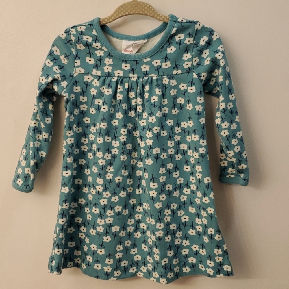 Hanna Andersson knit dress size 2t/80, blue with flower print.